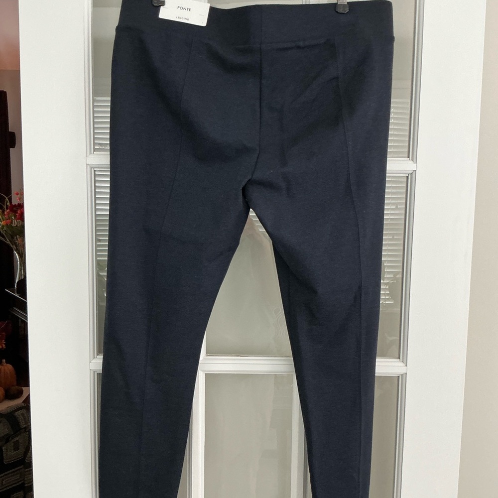 Ann Taylor ponte legging NWT